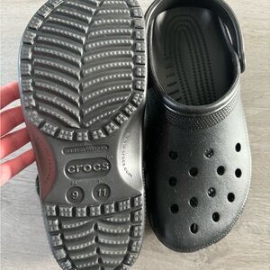 NWOT CROCS- men’s size 9 or women’s size 11